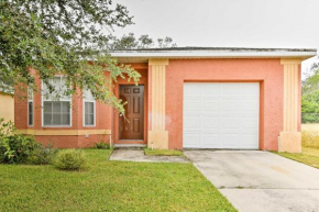 Pet-Friendly Gem with Yard and Pool Access in Sebring